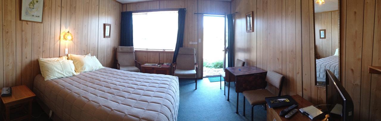 Owaka Lodge Motel Eksteriør bilde